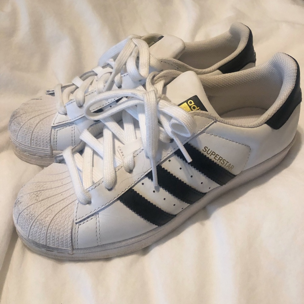 Superstar Adidas Sneakers